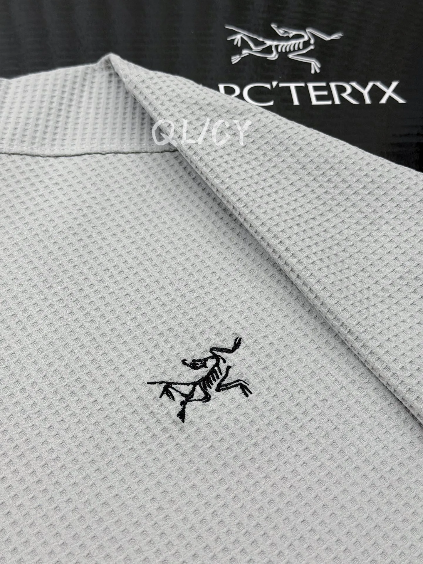 B 20 Quality ARC'TERYX/ New Arrival T ， ， ， ， ， 、 、 。 Classic Logo ， 、 、 。 ， ， 。 、 、 ， ！ ：Black，Gray， ，Yellow Sizes：L-3x L L 47 108 68 59 x L 48 112 70 60 2x L 49 116 72 61 3x L 50 120 74 62 【 125 150 175 】
